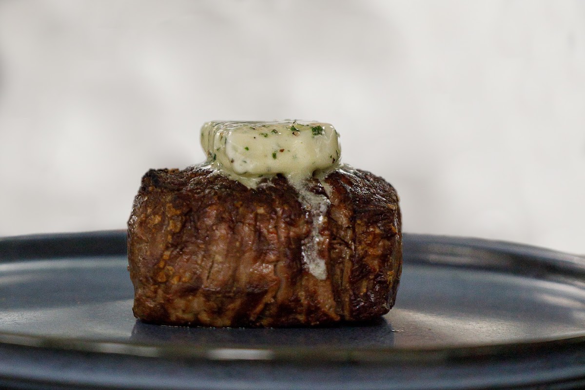 Banner Stalk Steakhouse 03